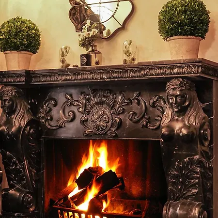 ホテル Ebersbach チェスキー クルムロフ