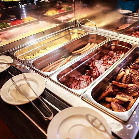 Ebersbach Отель